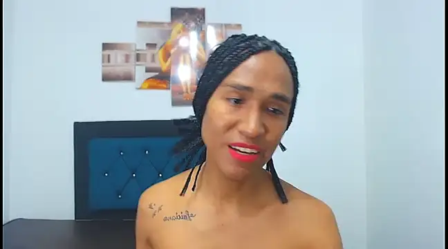 red veltet online show from 24, 2, 2025