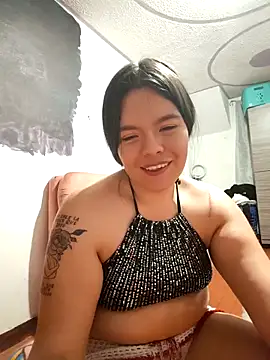 Snapshot of krolay16 chatting on 13, 9, 2025 krolay16 online show from 13, 9, 2025
