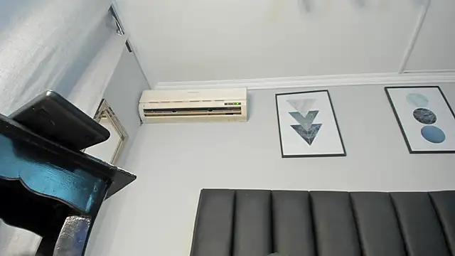 Snapshot of CHANELL_11INCHES chatting on 16, 3, 2025 CHANELL 11INCHES online show from 16, 3, 2025