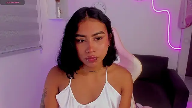 Snapshot of Ivyy_Moon_ chatting on 12, 9, 2025 Ivyy Moon online show from 12, 9, 2025