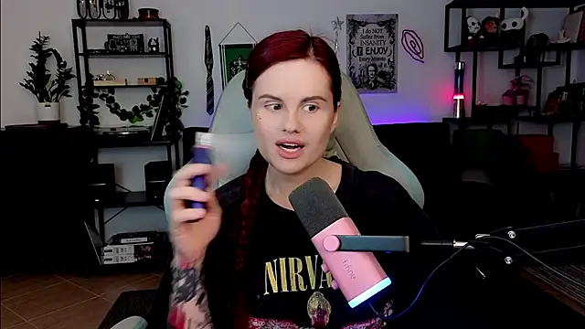 Della Ideal online show from 29, 3, 2026