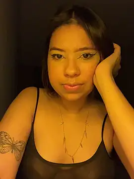 KiaraCut online show from 27, 3, 2026