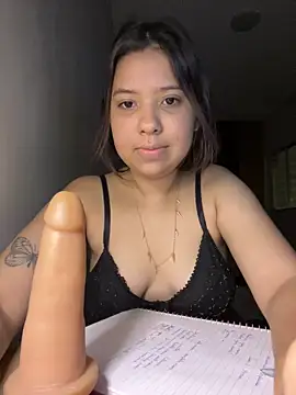 KiaraCut online show from 29, 3, 2026