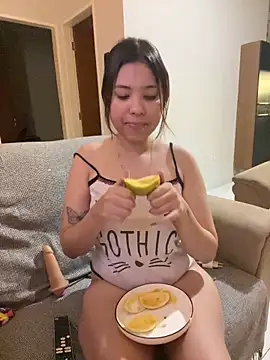 KiaraCut online show from 7, 4, 2026