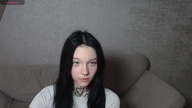 Snapshot of mefwhore chatting on 4, 3, 2025 mefwhore online show from 4, 3, 2025