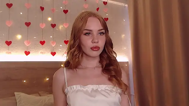 Snapshot of IvyAngel chatting on 4, 6, 2026 IvyAngel online show from 4, 6, 2026