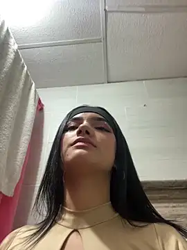 Megan Rose1999 online show from 28, 2, 2025