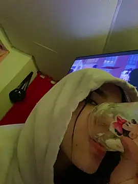 Megan Rose1999 online show from 16, 3, 2025