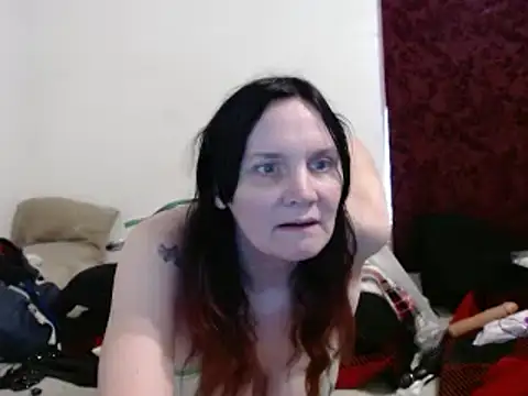 Hotmodel1984 online show from 4, 12, 2024