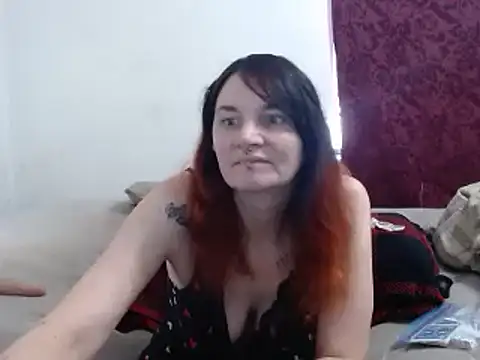 Hotmodel1984 online show from 29, 10, 2025