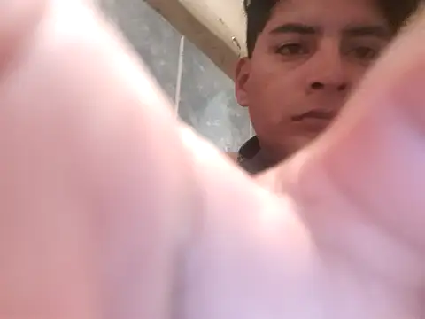 Elcabezhupas97 online show from 27, 2, 2026