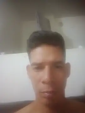 Snapshot of calientesexo69 chatting on 17, 11, 2025 calientesexo69 online show from 17, 11, 2025