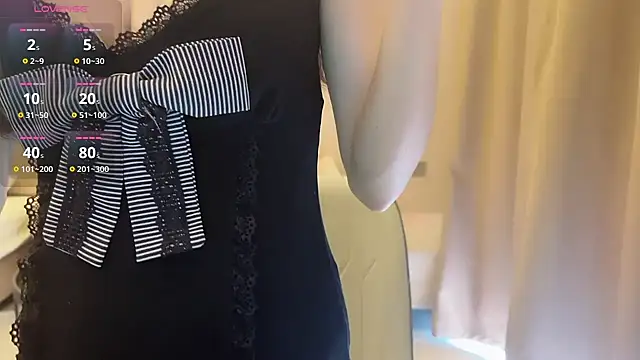 Xiaoxia-Baby online show from 4, 3, 2025