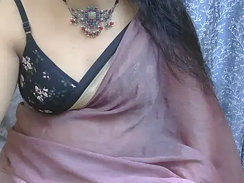 Lovely Manvi online show from 24, 10, 2025