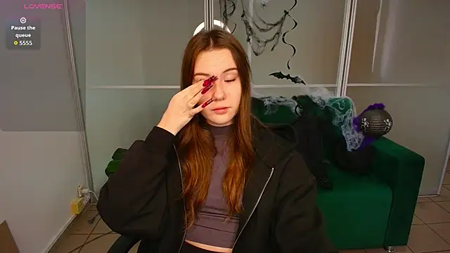 ElenaOconar online show from 4, 11, 2025