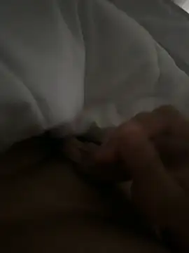 Momo0-9 online show from 28, 2, 2025