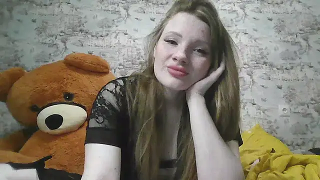 Snapshot of Eveline_May chatting on 16, 3, 2025 Eveline May online show from 16, 3, 2025