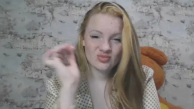 Snapshot of Eveline_May chatting on 21, 9, 2025 Eveline May online show from 21, 9, 2025