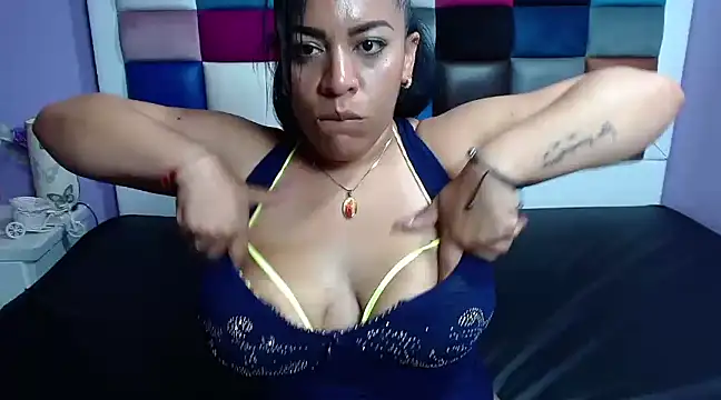 CandelaBrown  online show from 1, 3, 2025