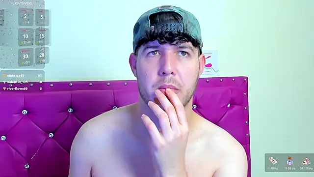 Snapshot of matthewlatin chatting on 8, 2, 2026 matthewlatin online show from 8, 2, 2026