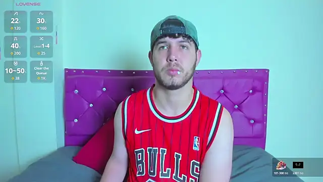 Snapshot of matthewlatin chatting on 27, 3, 2026 matthewlatin online show from 27, 3, 2026