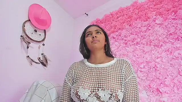 Melodymoore  online show from 1, 3, 2026