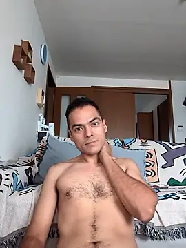 Snapshot of galhegol chatting on 13, 10, 2025 galhegol online show from 13, 10, 2025