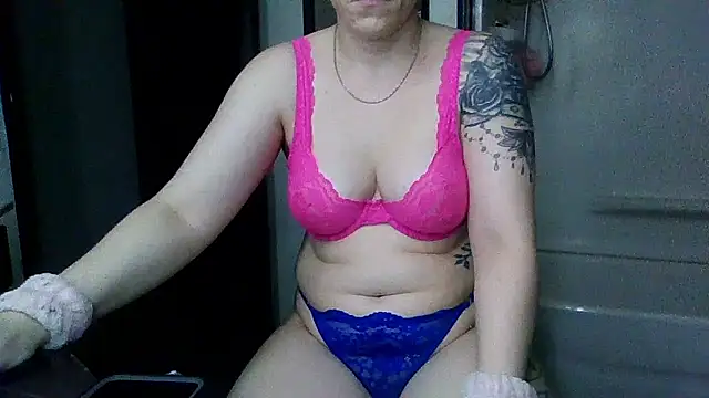 Snapshot of mrstoxox4594 chatting on 27, 9, 2025 mrstoxox4594 online show from 27, 9, 2025