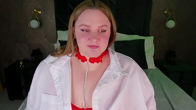 Snapshot of Amy_Hall chatting on 4, 3, 2025 Amy Hall online show from 4, 3, 2025