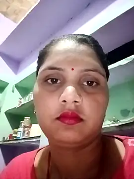 Snapshot of Divya_Chandok chatting on 28, 2, 2025 Divya Chandok online show from 28, 2, 2025