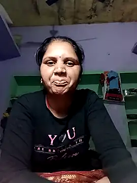 Snapshot of Divya_Chandok chatting on 12, 3, 2025 Divya Chandok online show from 12, 3, 2025
