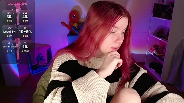 Strawberry juli online show from 19, 10, 2025