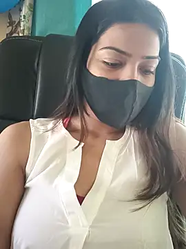 CRAZY  BITE online show from 28, 11, 2025