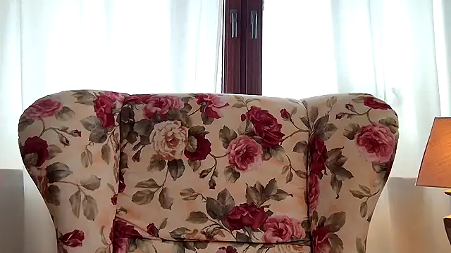 Snapshot of Rosemarie_Blu chatting on 23, 4, 2026 Rosemarie Blu online show from 23, 4, 2026