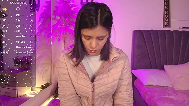 Snapshot of miaoconell chatting on 23, 4, 2026 miaoconell online show from 23, 4, 2026