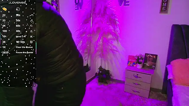 miaoconell online show from 25, 7, 2026