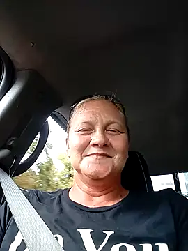 wetnwildforyou online show from 19, 10, 2025