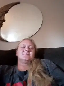 wetnwildforyou online show from 8, 11, 2025