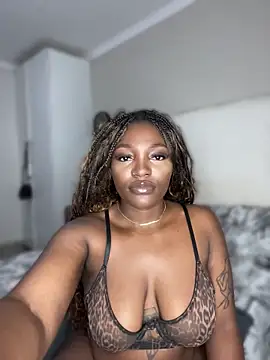 Snapshot of PrincessTamara chatting on 12, 4, 2026 PrincessTamara online show from 12, 4, 2026