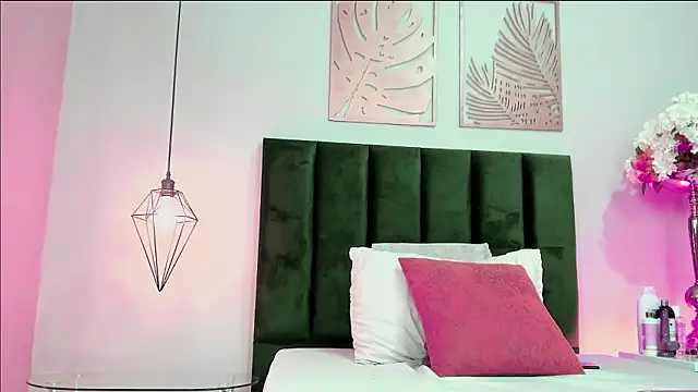 SeleneLujan online show from 19, 3, 2026