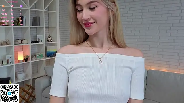 Tessalune  online show from 30, 9, 2025