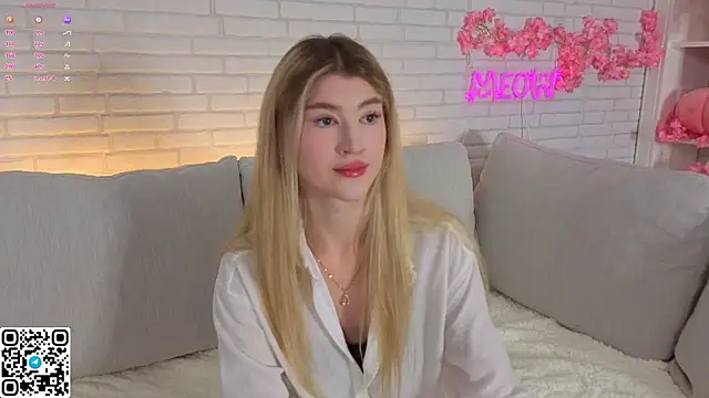 Tessalune  online show from 3, 11, 2025