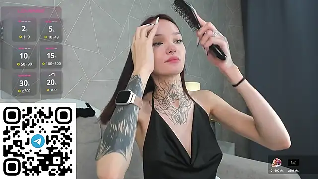 Selena Sharp online show from 16, 9, 2025