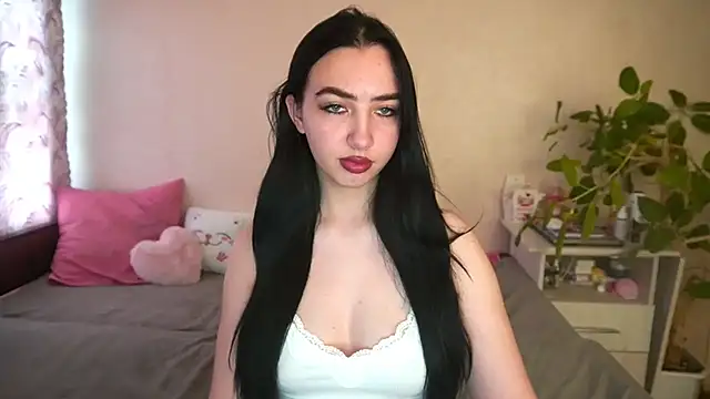 WildKittenX  online show from 5, 7, 2026