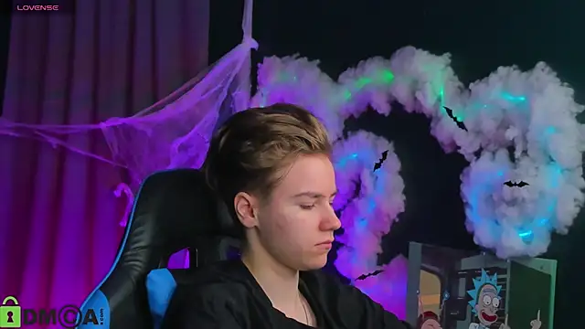 Jean Wilsons online show from 28, 10, 2025