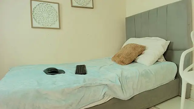 mary cute9 online show from 10, 2, 2026