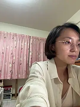 Snapshot of ladypaggy chatting on 27, 3, 2026 ladypaggy online show from 27, 3, 2026