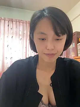 Snapshot of ladypaggy chatting on 2, 4, 2026 ladypaggy online show from 2, 4, 2026