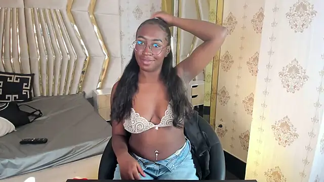 Snapshot of Qeen_blackk chatting on 11, 2, 2026 Qeen blackk online show from 11, 2, 2026