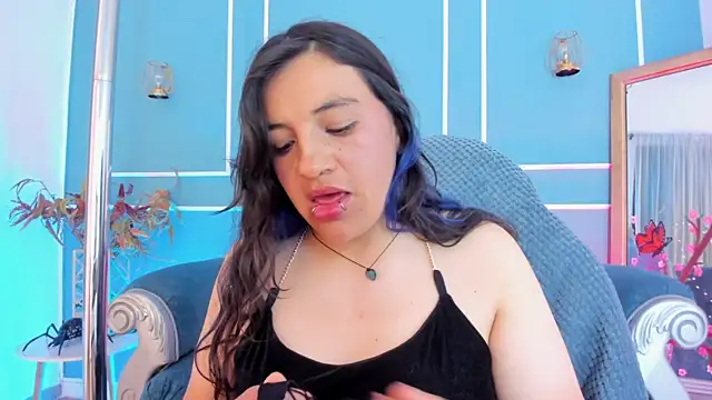 TaraTaylorr online show from 24, 6, 2026